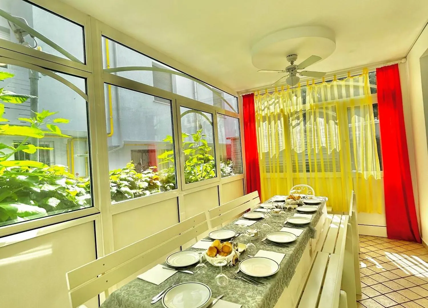 Hotel Odeon Ρίμινι