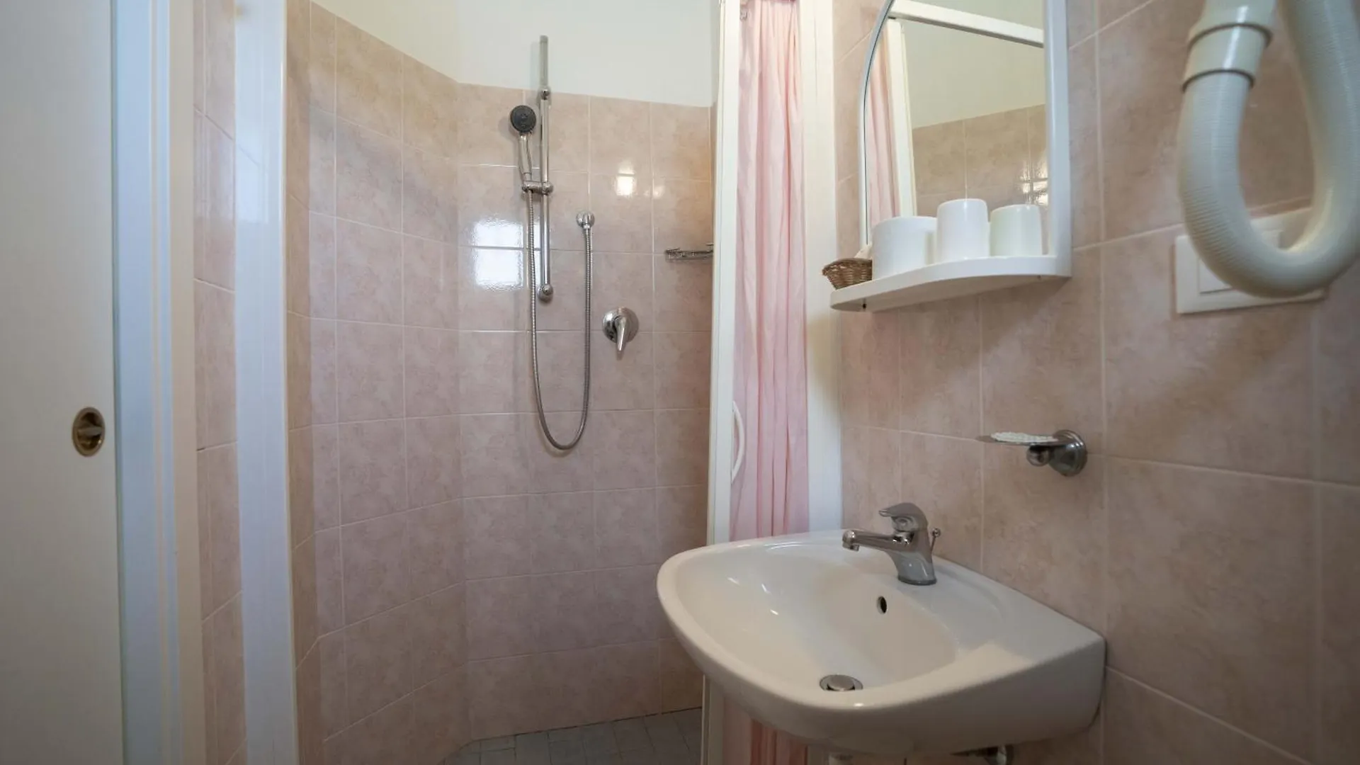 Hotel Odeon Ρίμινι
