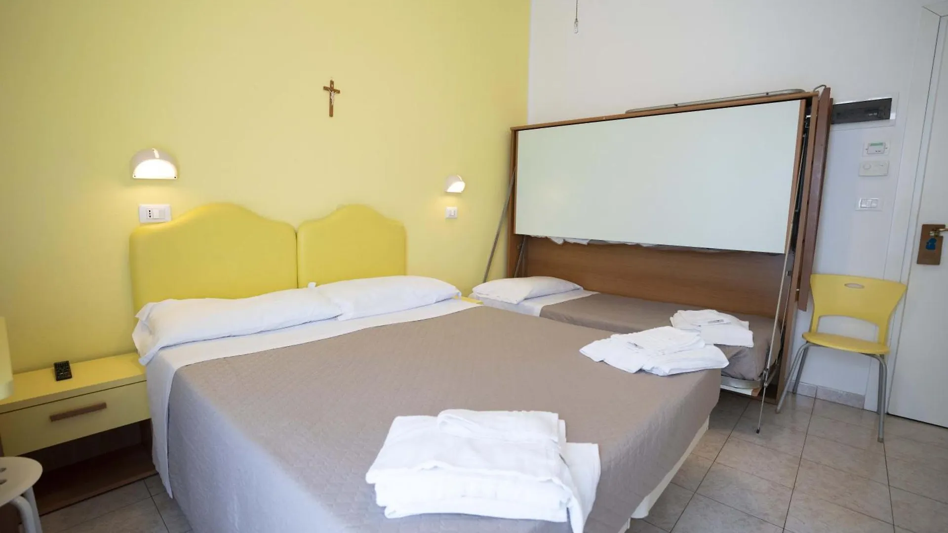 Hotel Odeon Ρίμινι